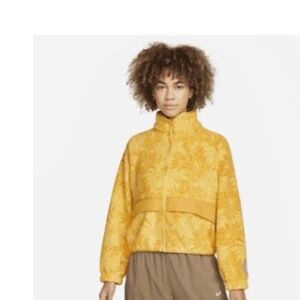 Nike Cropped Floral Sherpa Fleece Jacket